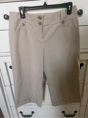 Dress Capri pants with Spare Buttons